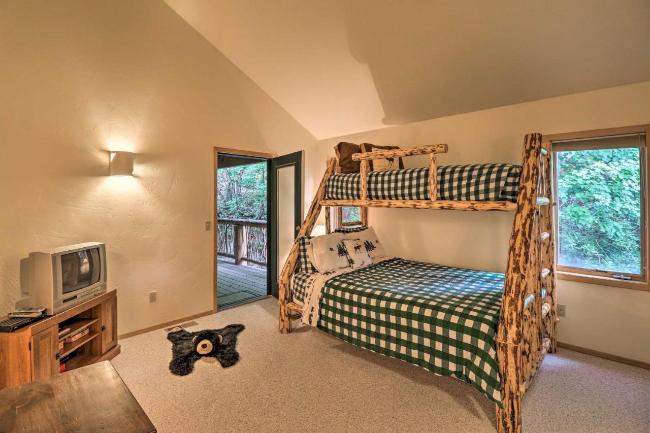 Rustic Home On Whitefish Mountain, Near Ski Run! 외부 사진